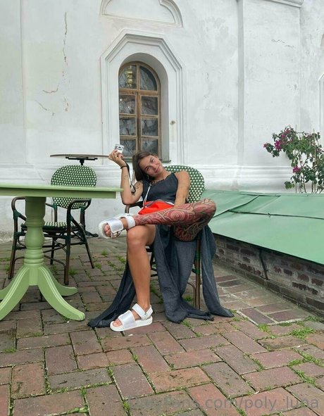 poly luna pretty actress archive