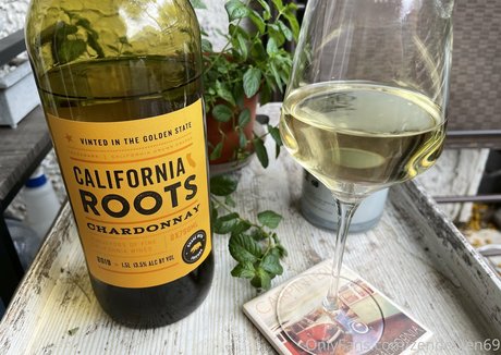 zendenjen69 naked pornstar pic