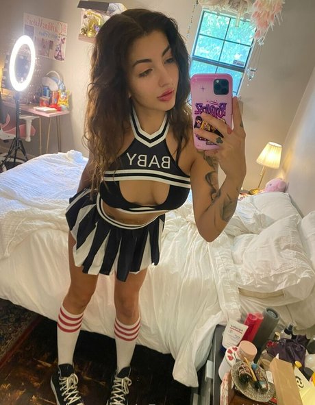 caitlintreats model naked pic