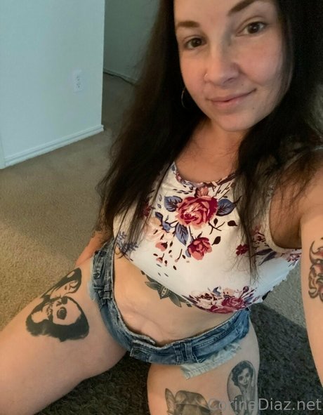 Corinasbooty model nice archive