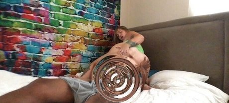 Corinasbooty model adult galleries