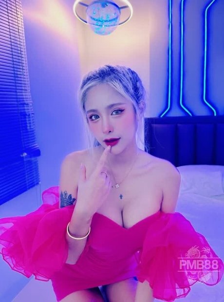 Khunkeekie model perfect pic