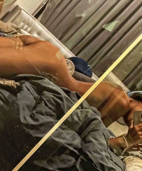 yoke onipa18 naked actress gallery