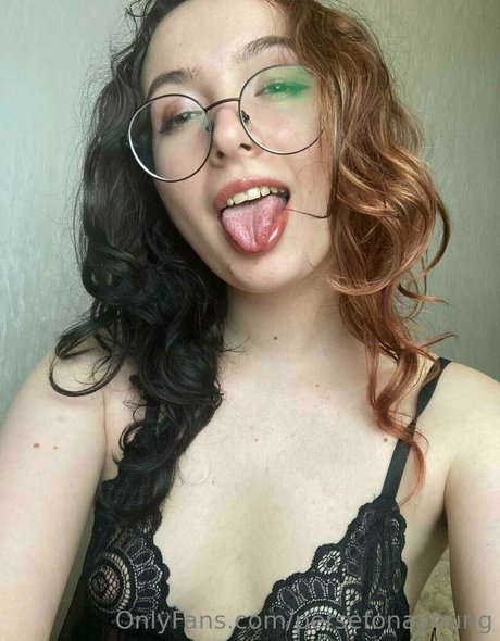 persefonayoung art actress pictures