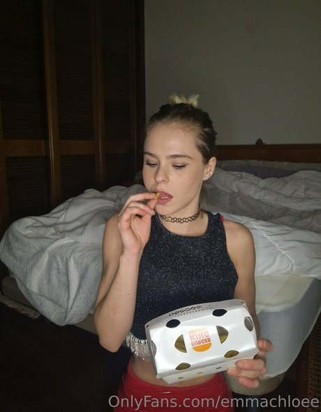 emmachloee model sexy photo