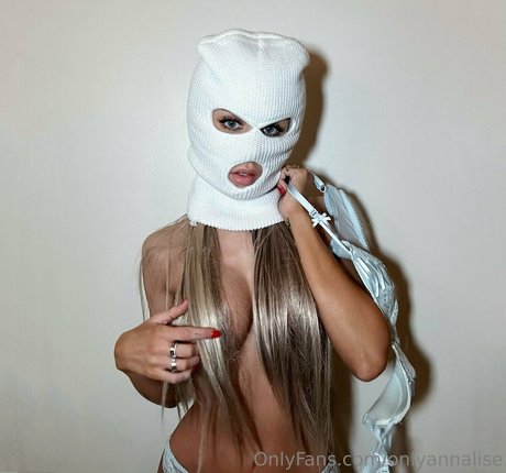 onlyannalise pornographic actress picture