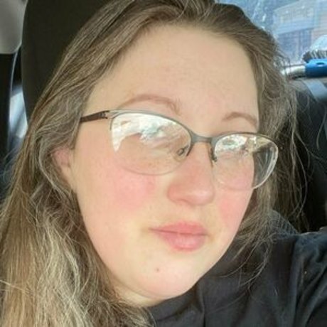 hellsingqueen666 pretty pornstar photo