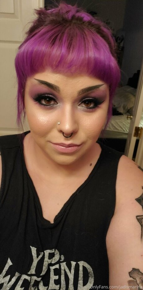 jadismarina model naked img