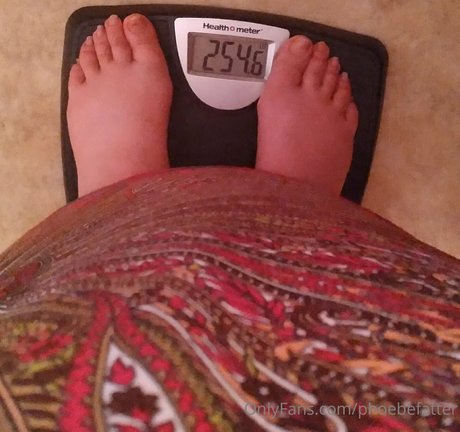 phoebefatter star exclusive pictures