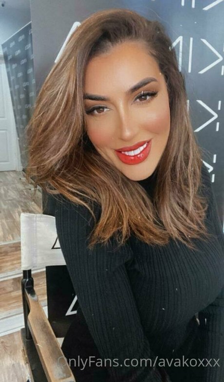 AvaKoxxx high quality actress gallery