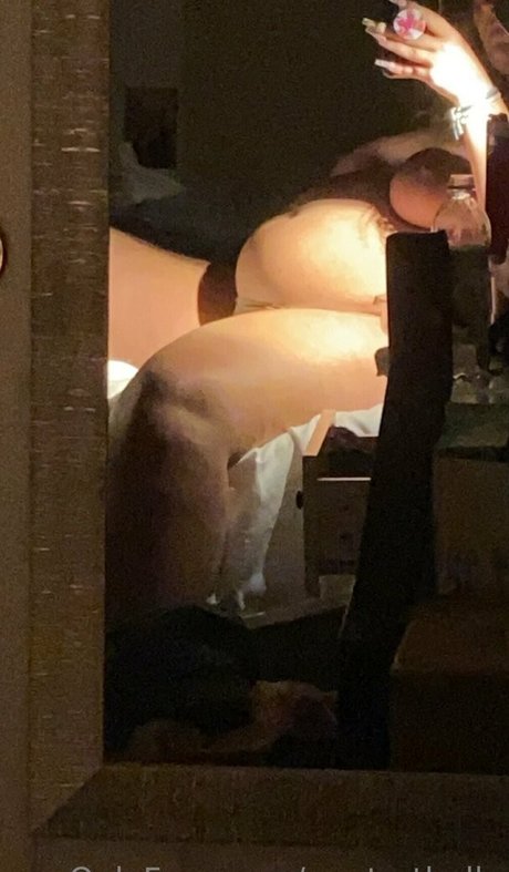 poptartbelly sexy actress picture