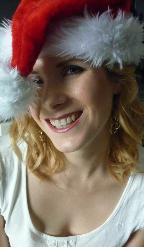 ellyedelweiss star hot pictures