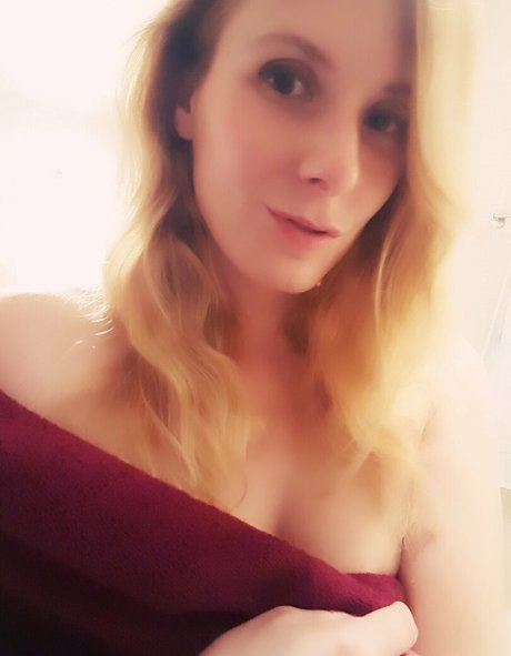 ellyedelweiss star nudes picture