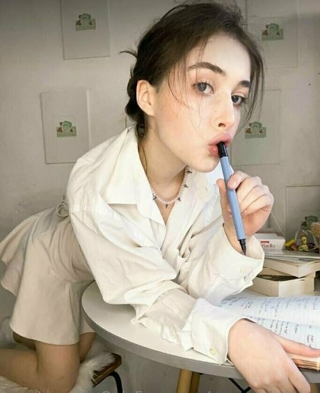 your sabrisse free actress images