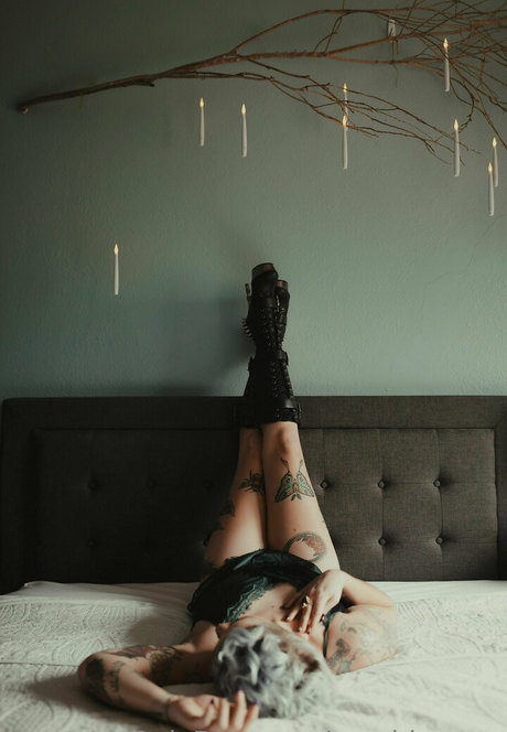 gemidemure model hot images