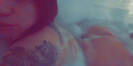 asian lesbians onlyfans naked pics