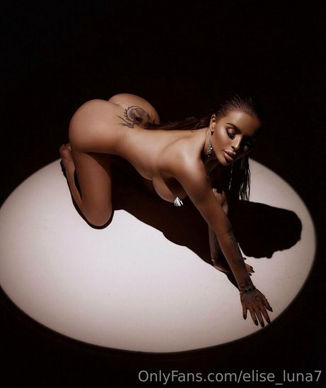 elise luna7 exclusive star image