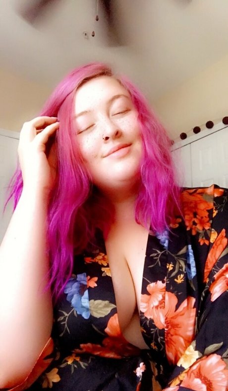 thiccthighkenzie erotic star gallery