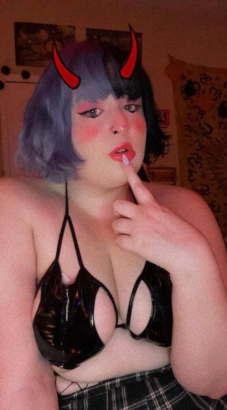 thiccthighkenzie xxx model pictures