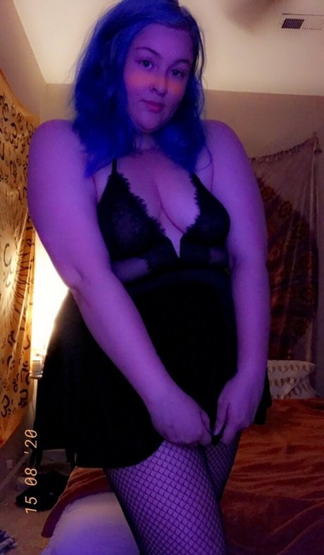 thiccthighkenzie pretty model photo