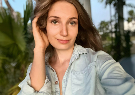 tarina pretty erotic pornstar pics