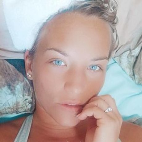 Phillipa Sharples pornstar free images