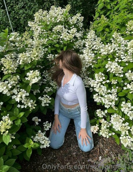 sofiaa2307 pornstar top images