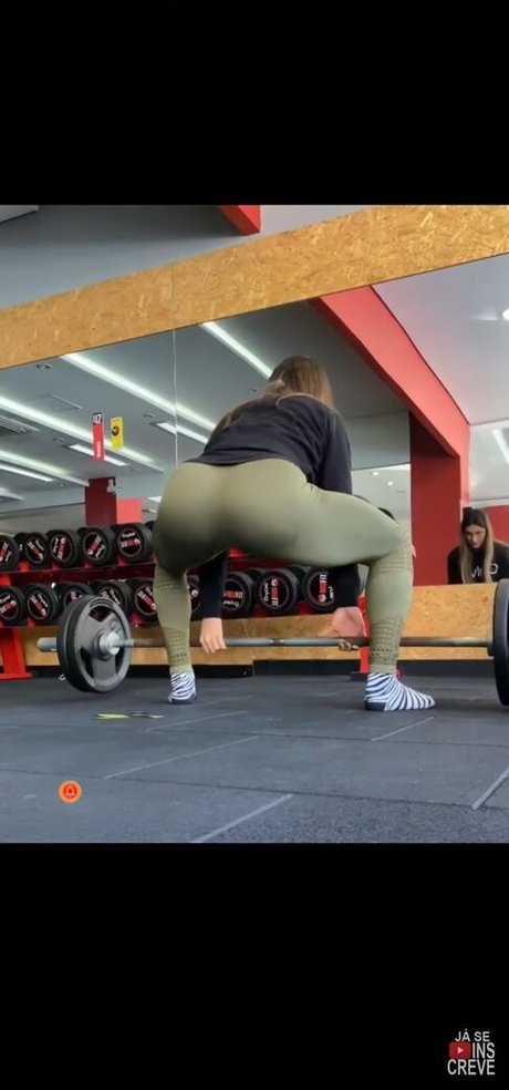 Julia Chitarra nice pornstar pic