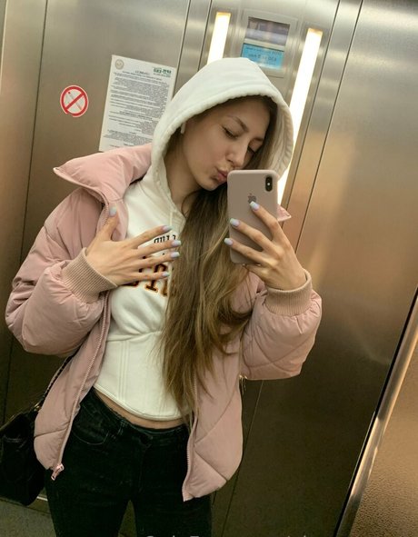 alexasecrets free model image