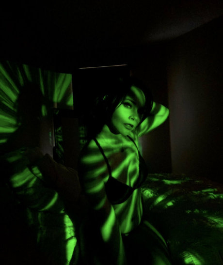 mavisjadexox model xxx images