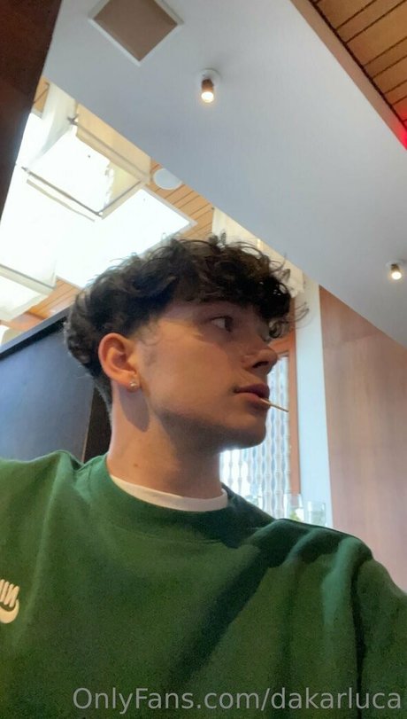 dakarluca nude star pics