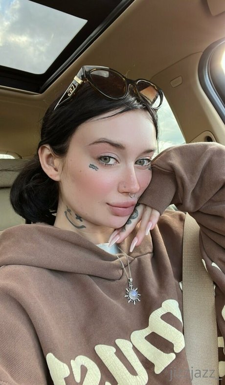 jazvip nude actress galleries