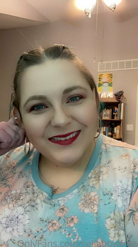 celiabbwfree model exclusive pictures