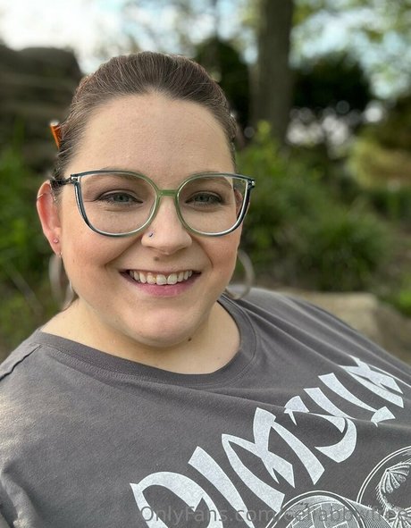 celiabbwfree star adult gallery