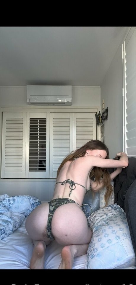 katey 19 art model images