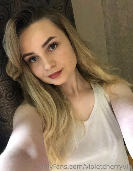 violetchery adult star pic