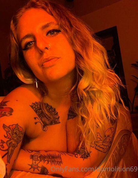 domolition666 porn model galleries