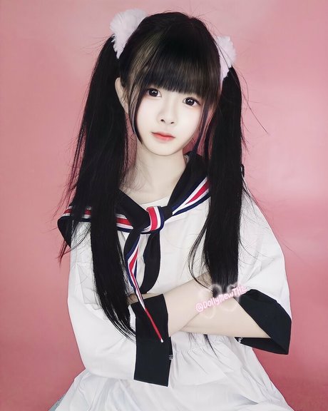 DollyMewTH high quality model images