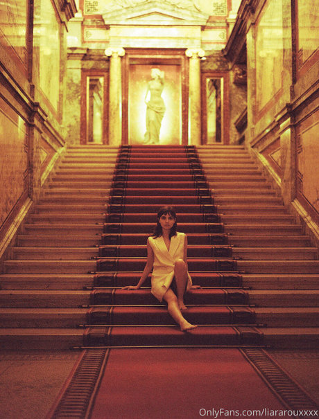 liararouxxxx hd star pic