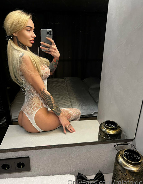 miafoxie actress archive