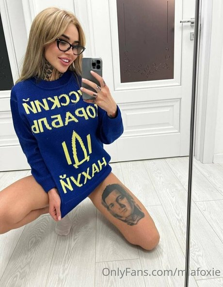 miafoxie free pornstar galleries