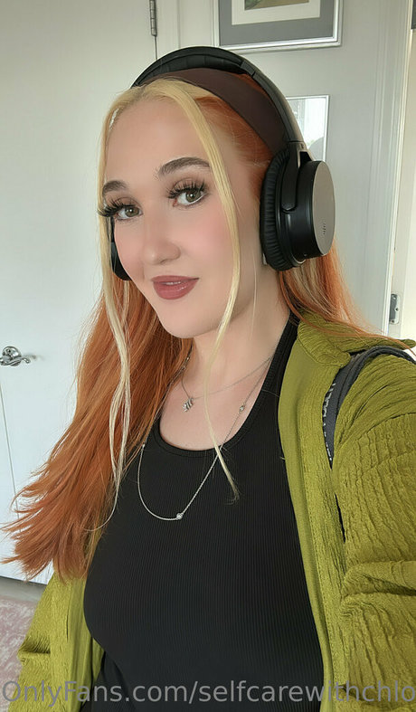 selfcarewithchloe Profile pic