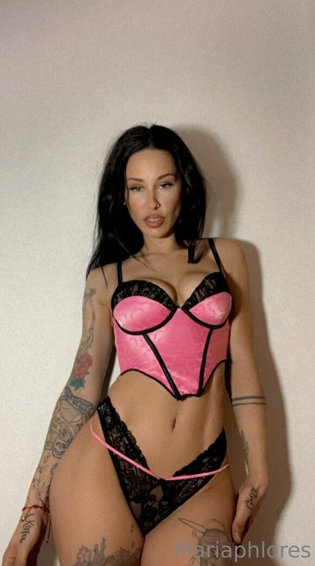 mariaphlores pretty model img