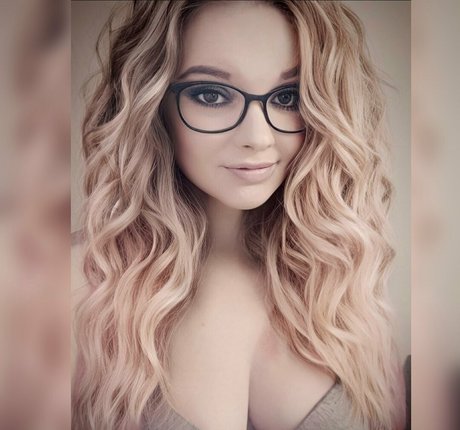 kira heart pornstar nudes photo