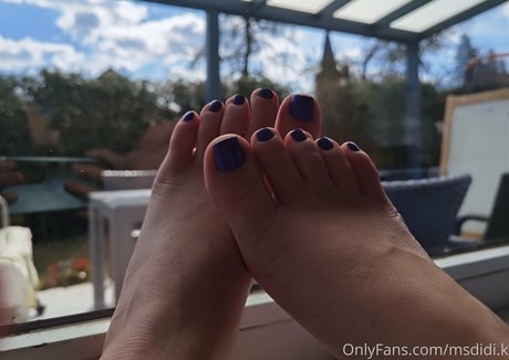 msdidi k erotic actress pic