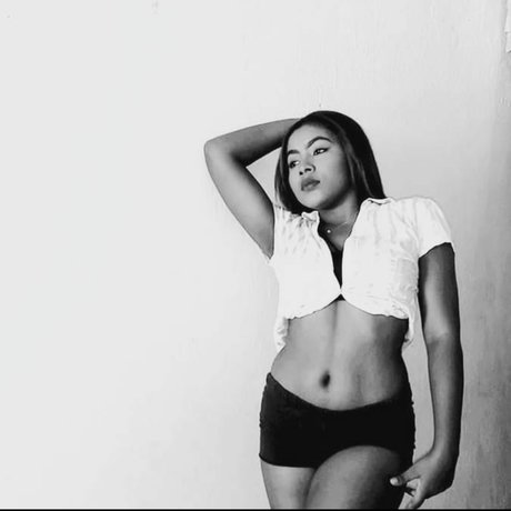 Dayana lopez hot pornstar pic