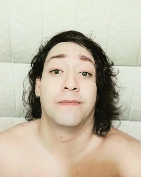 Bicchoaguilar art actress archive