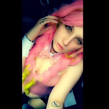 Bitsy hot pornstar pic