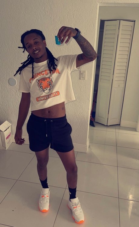 Micah Cruz pornstar erotic image