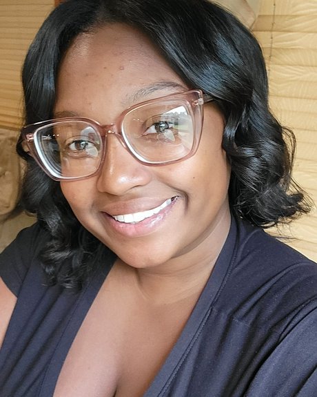 Amazonangel_ nude model picture